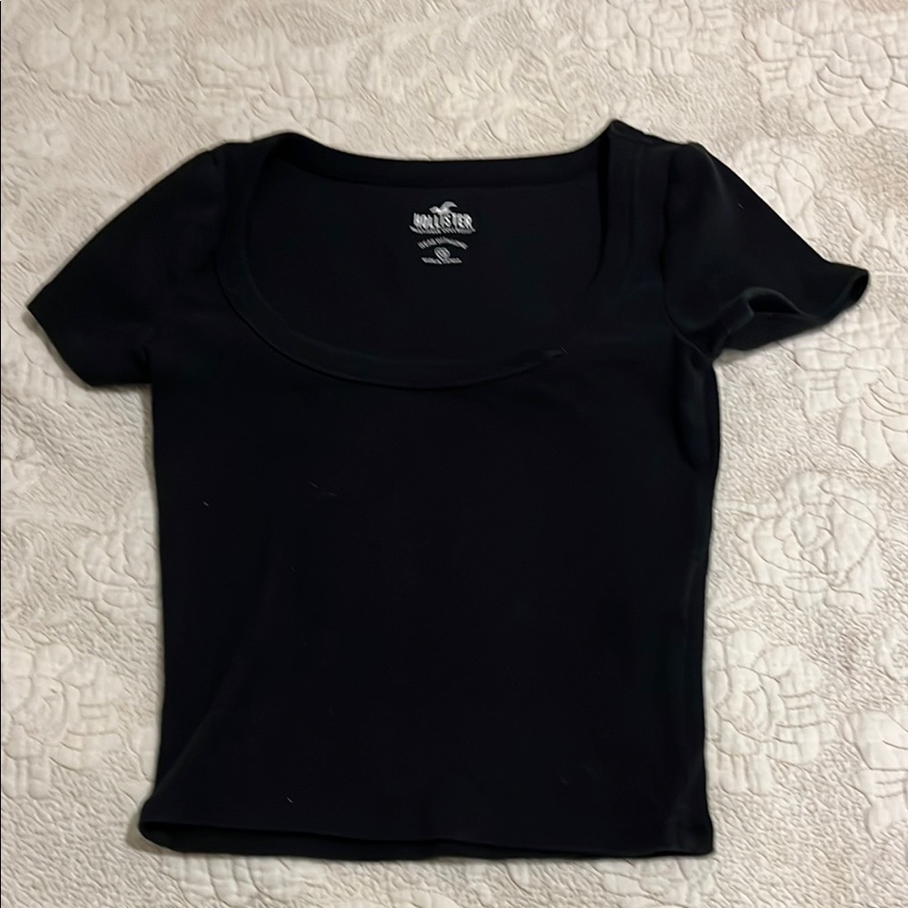 Hollister Black Fitted Short Sleeve Tee